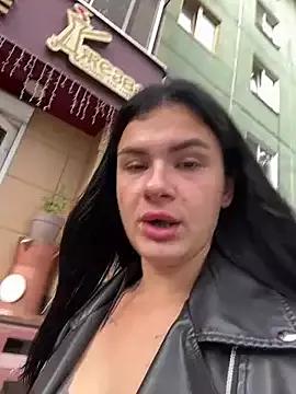 Freechat MiraReach on StripChat