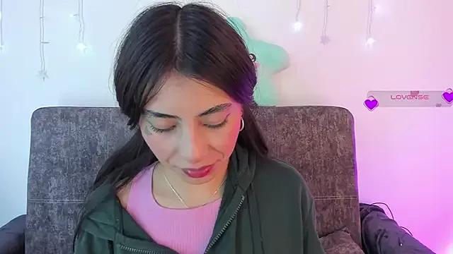 Miss_Ameli on StripChat 