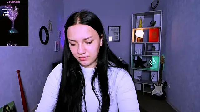 miss_ella_ on StripChat 