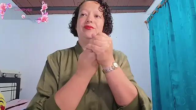 Miss_Oriana —  Zoom asshole