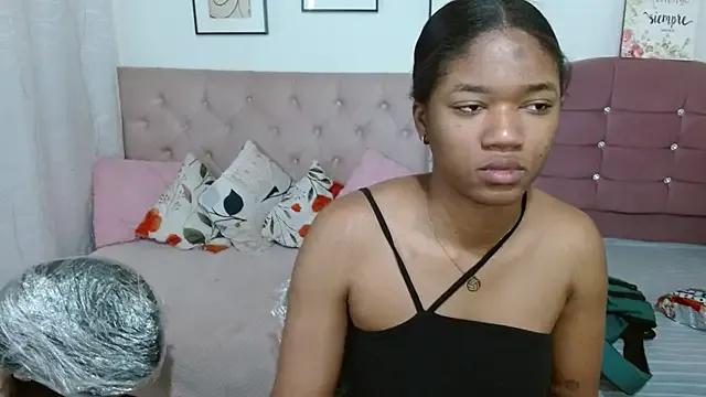 Freechat MISSANDRE4 on StripChat