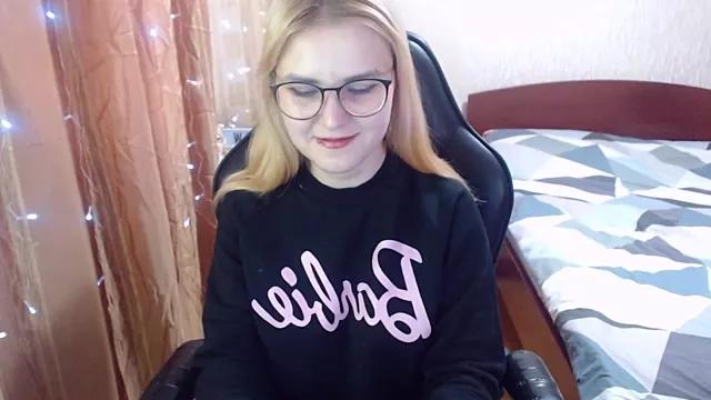 Freechat MissBrightShine on StripChat
