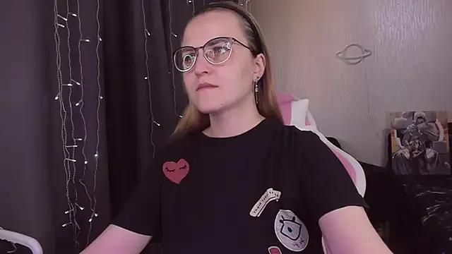Freechat MissBrightShine on StripChat