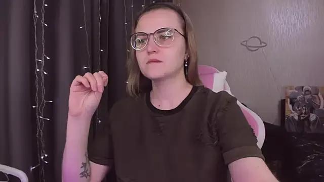 Freechat MissBrightShine on StripChat