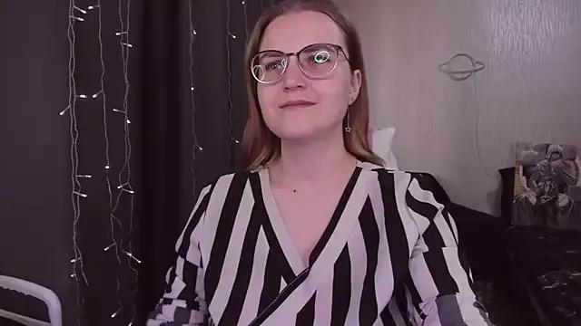 Freechat MissBrightShine on StripChat