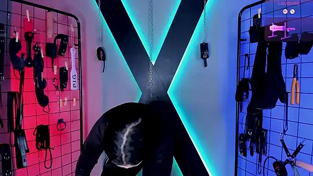 MissKara_Ariana_bdsm — tie her in x and gag