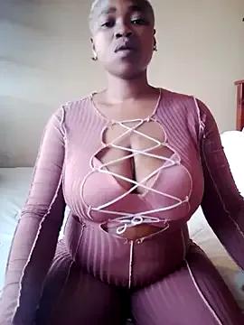 Missnightxx on StripChat 