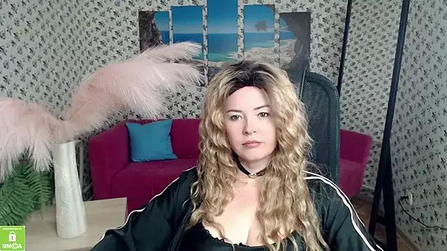 missulia_7 — play with hair