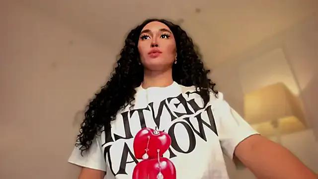 MissValentinaJohnson — WYA?ANY L*CAL TO FUCK IN RL!? #9IN #usa