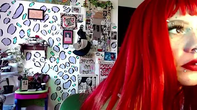 MistressMariam_ — Oil on my butt and whips