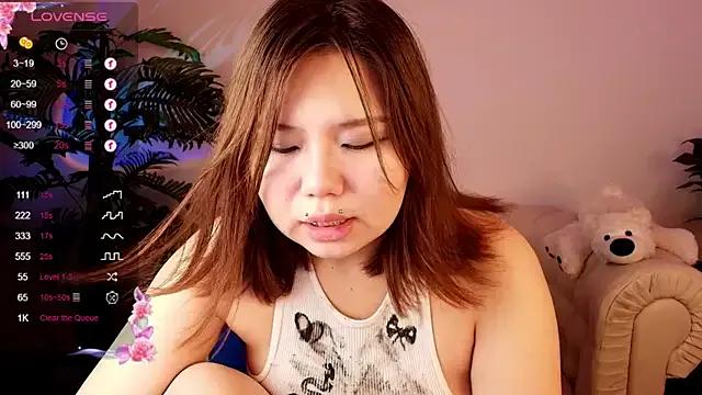 Freechat Moana_light on StripChat