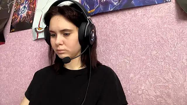 MollyPartey — air kiss