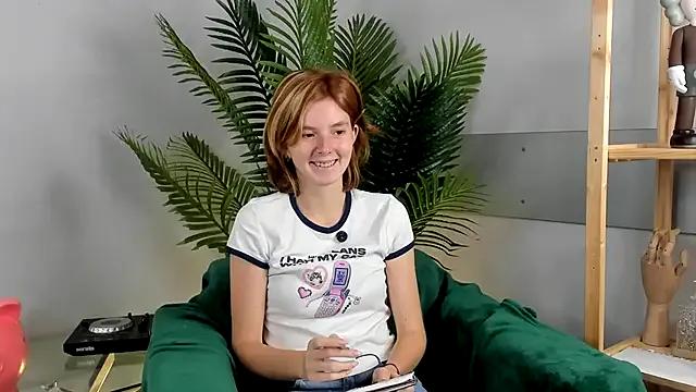 MonaScherman — Freechat on StripChat