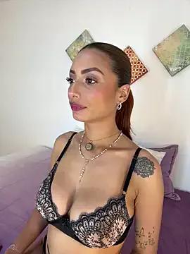 monnay520 on StripChat 