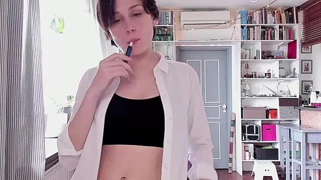 moon_deity_ on StripChat 