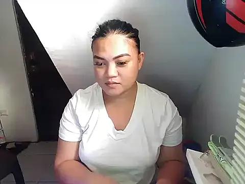Moxie_Molly — Im Back !!!!