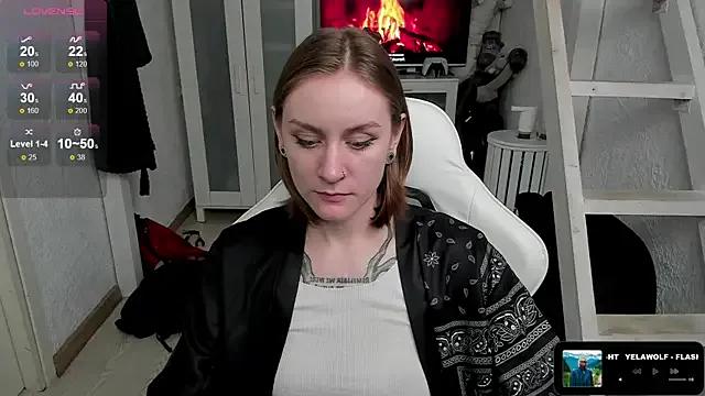 ms_rie — Sucking fingers + eye contact