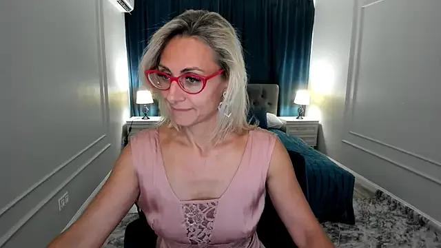 Freechat MuseOfStage on StripChat