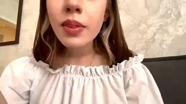 Freechat MustangMuse on StripChat