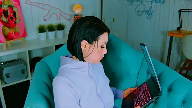 Freechat My_toys_pink on StripChat
