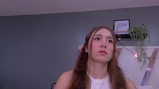 MyApril__ — fuck my pink pussy squirt at goal!!!