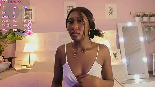 Naelith_DH — Freechat on StripChat