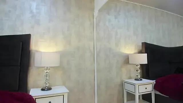 Freechat NahomyCarther on StripChat