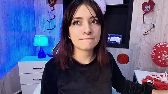 NahomyPeach — Show tits and Massage!