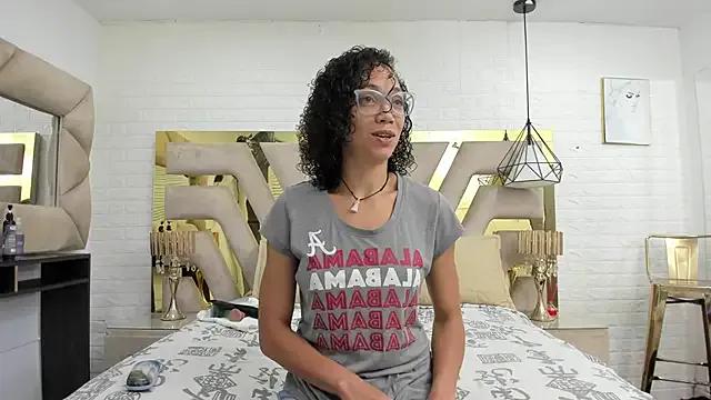 naia_rose — NAKED SHOW