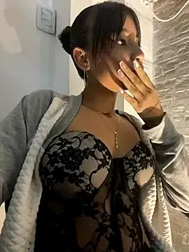 Freechat NairobiLee on StripChat
