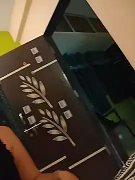 NakedMILFx — Freechat on StripChat