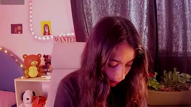 Freechat namiiwhite on StripChat