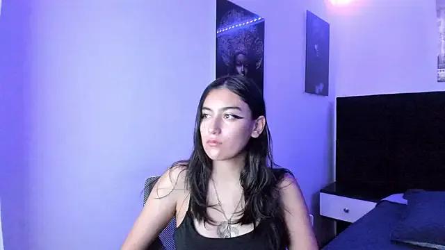 Freechat namiiwhite on StripChat