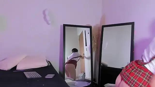 Naomi_Flame — SQUIRT VERY BIG