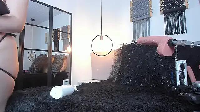 Naomi_slave69 — SPANK X 12