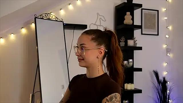 Naomii20__ — socks off