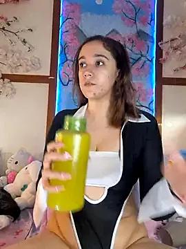 Freechat NaomiShimizu on StripChat