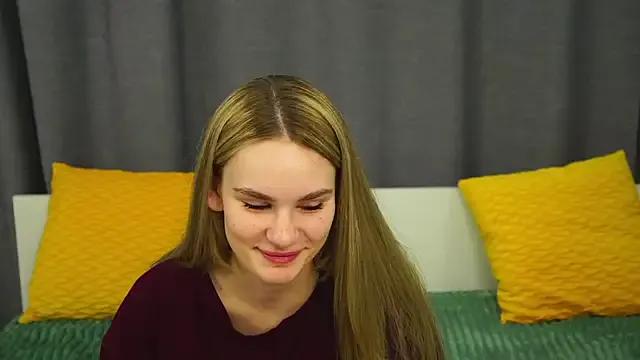 NaomiSweetheart — lets make me smile