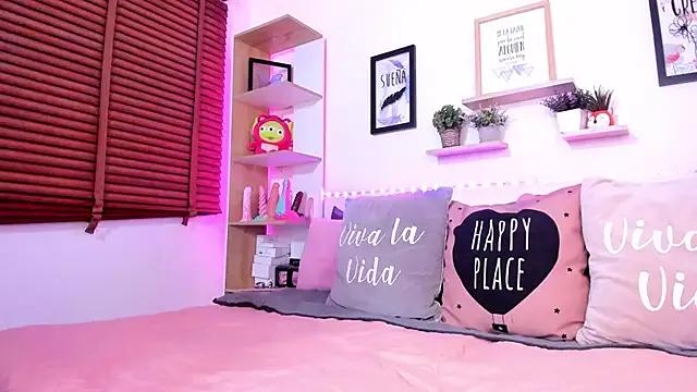 Freechat Nata_Villalobos on StripChat