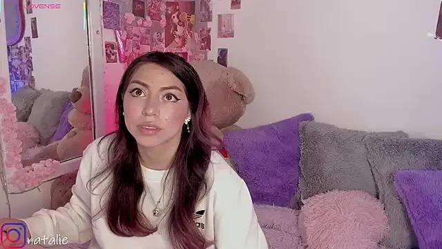 natalie_jaensen on StripChat 