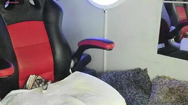 Freechat natasha_logan_ on StripChat