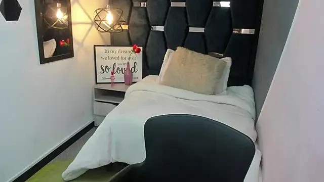 Freechat Natasha_rose__ on StripChat