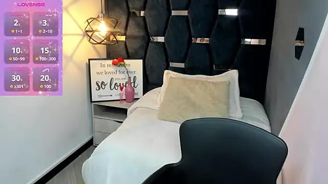 Freechat Natasha_rose__ on StripChat