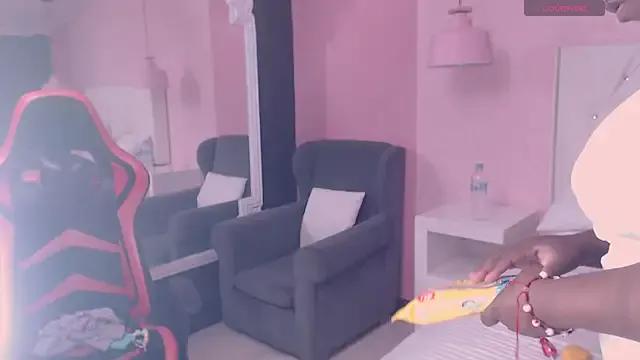 NatashaLimaa — Sexy dance naked