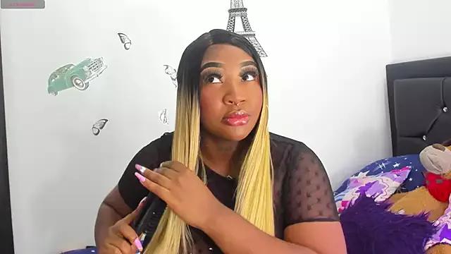 Freechat Natassha_brown1 on StripChat