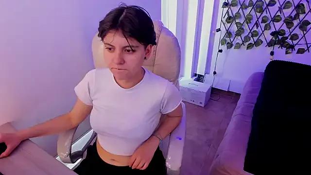 Nathaly_ds — saliva on my tits