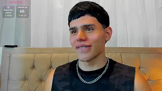 Freechat Nathaniel_Park on StripChat
