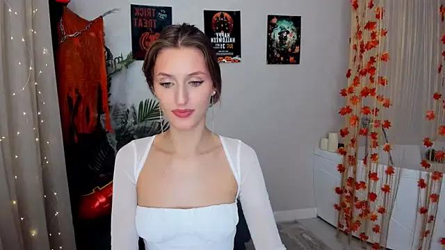 Private NaturalBeaty on StripChat