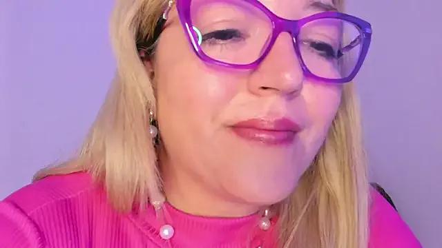 Freechat Naty_Mature_ on StripChat