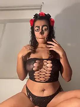 StripChat Natyvelvet___ is Freechat Natyvelvet___ — Suck Fingers